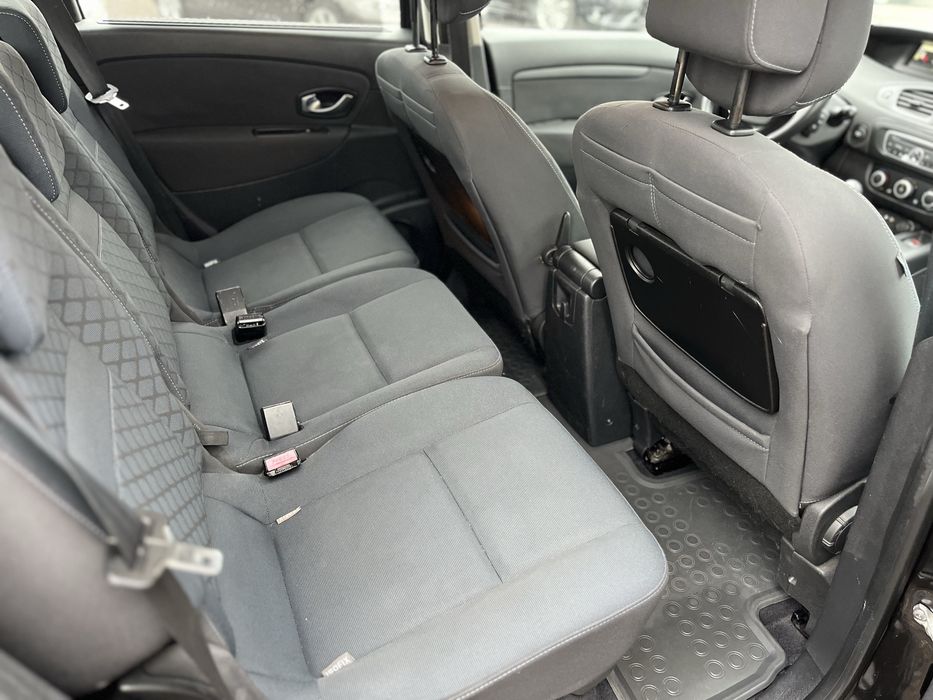 Renault Scenic 1.5 diesel 2010 Euro5=Posibilitate rate=