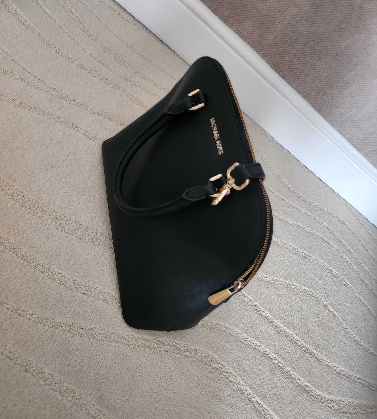 Geanta Michael Kors neagra