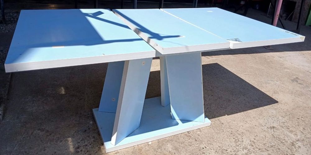 rattan masa de living extensibila , alba , cu folie  , design modern