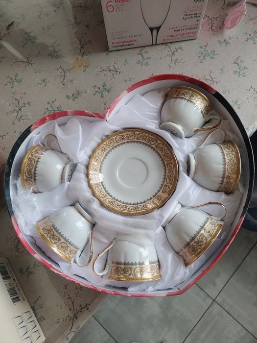 Новый чайный сервиз