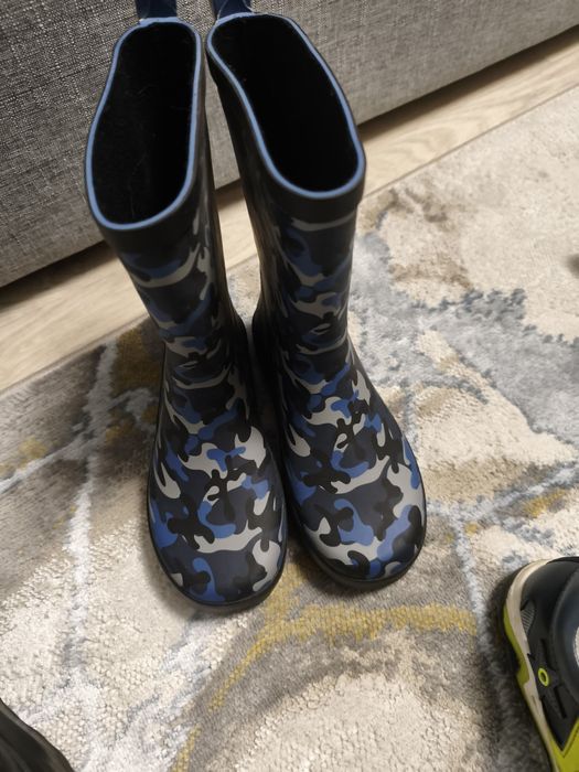 Резиновые сапоги для мальчика