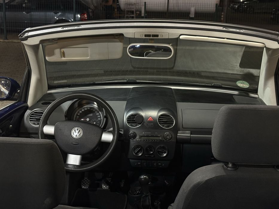 Volkswagen New Beetle