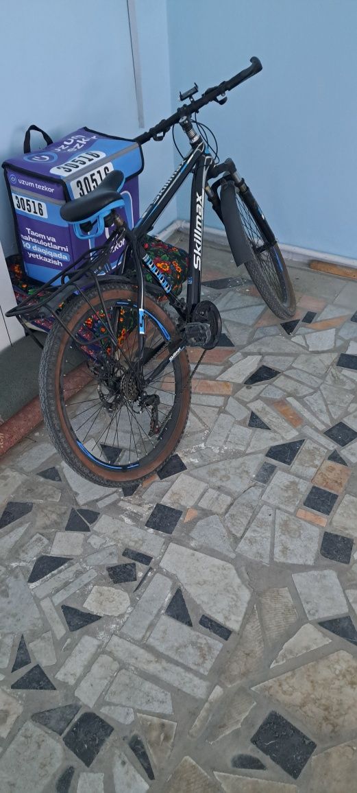 Skillmax velosipedi sotiladi srochniy xolati yaxshi