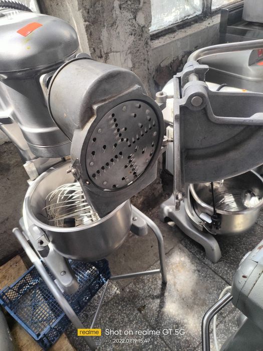 Планетарен миксер професионален HOBART