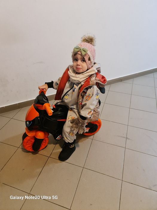 Motocicleta fara pedale