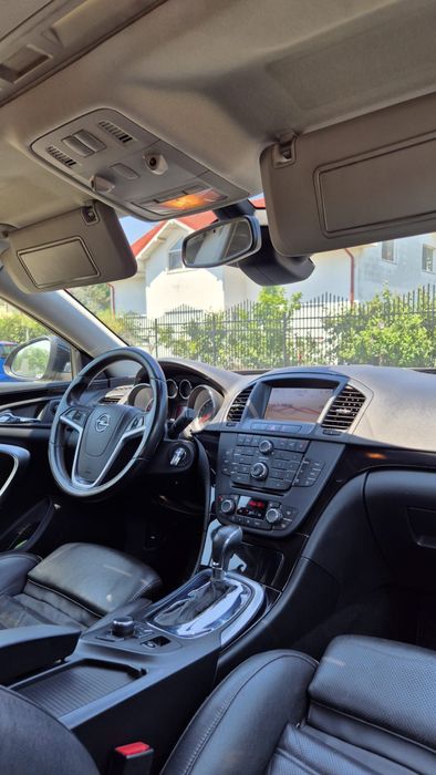 Opel insignia 2011 / Automat / scaune sport din piele / trapă /  euro5