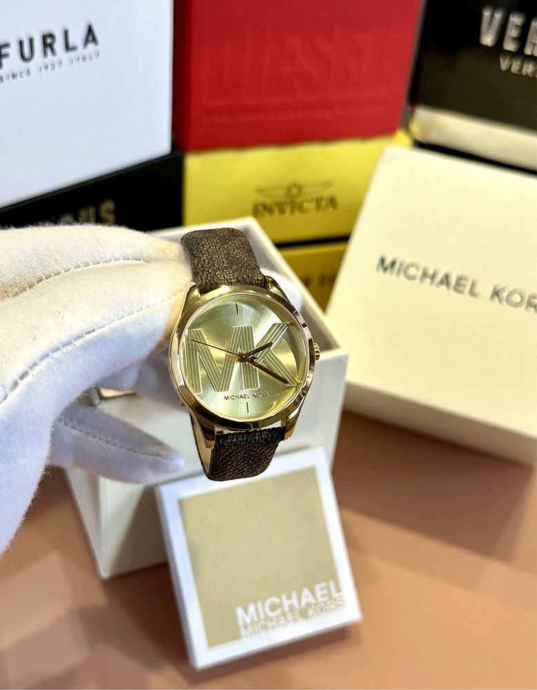 Дамски часовник Michael Kors MK2862 Jaycie НАМАЛЕН