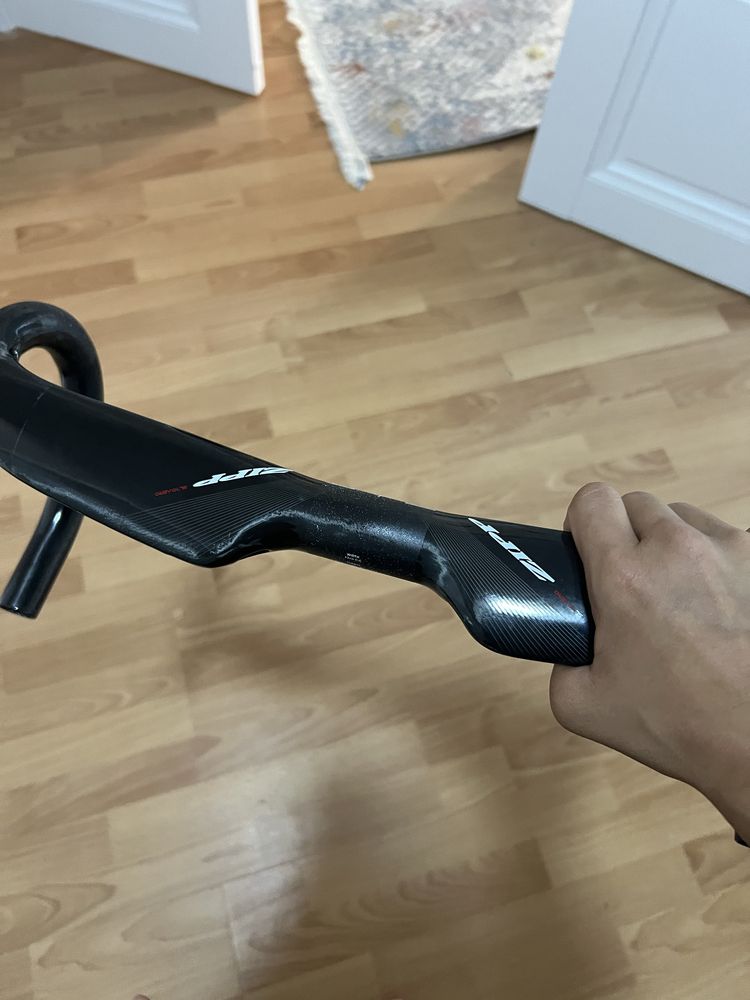 Руль карбон zipp с обмоткой