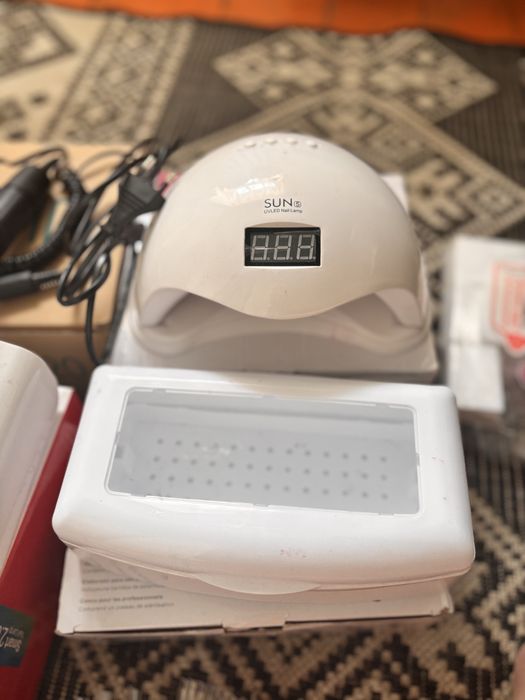 Манюкер апараттары