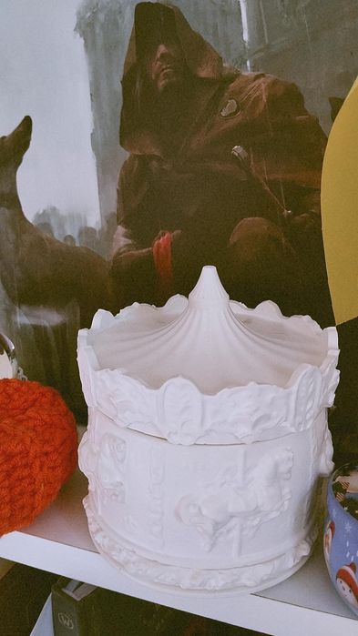 Продам новогоднюю шкатулку