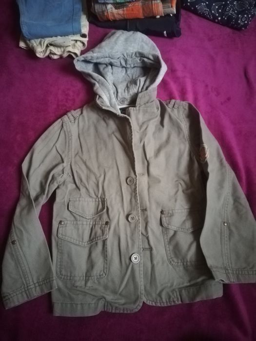 Lot haine băieți 6-7 ani, pantaloni, cămașă, bluza, sacou
