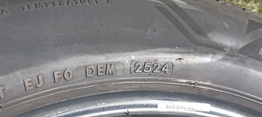 anvelope vara Bridgestone OEM 235 55 19