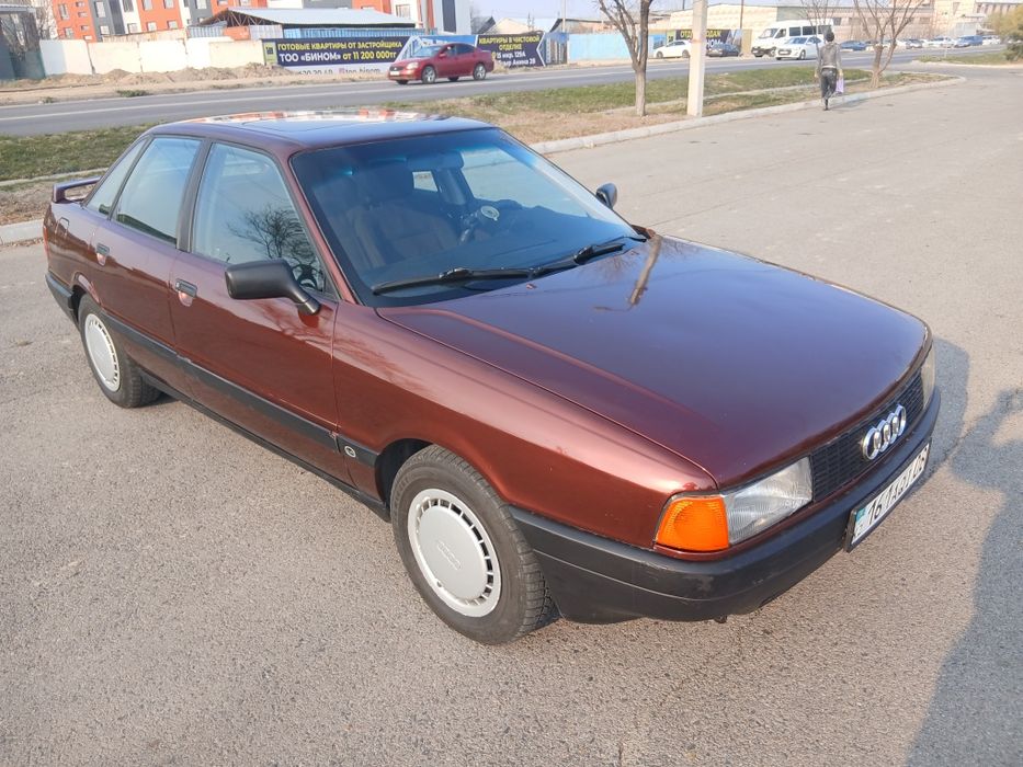 Продам Ауди 80 1.8 Моно.Гур