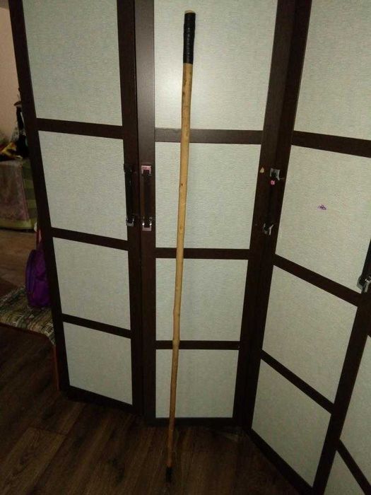 Продам длинный шест для ушу-таолу.