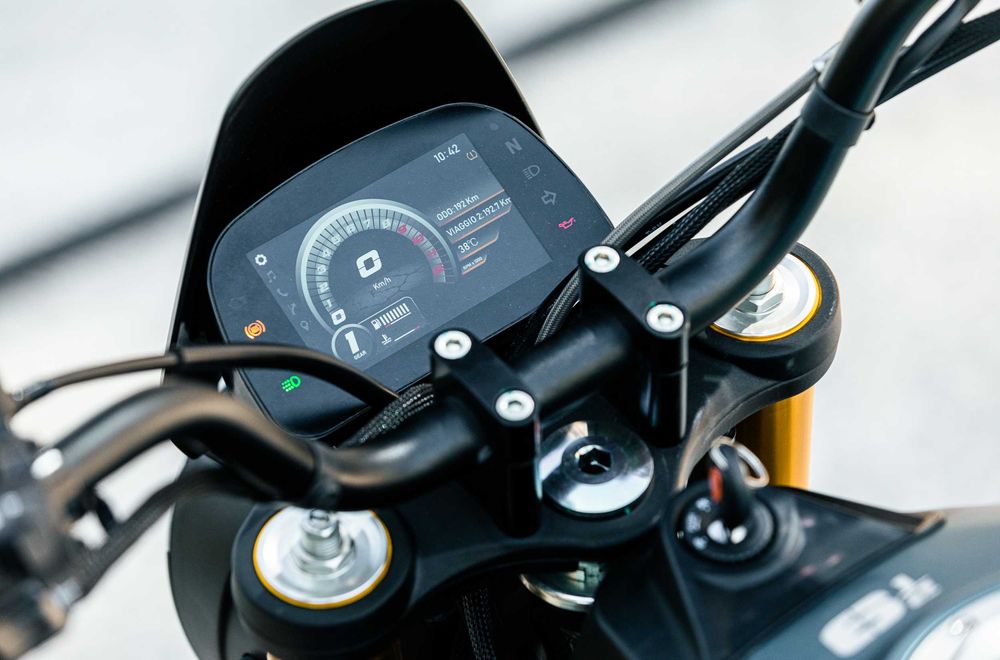 Moto Morini Seiemmezzo SCR