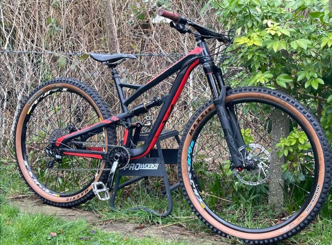 Enduro Велосипед YT JEFFSY 29