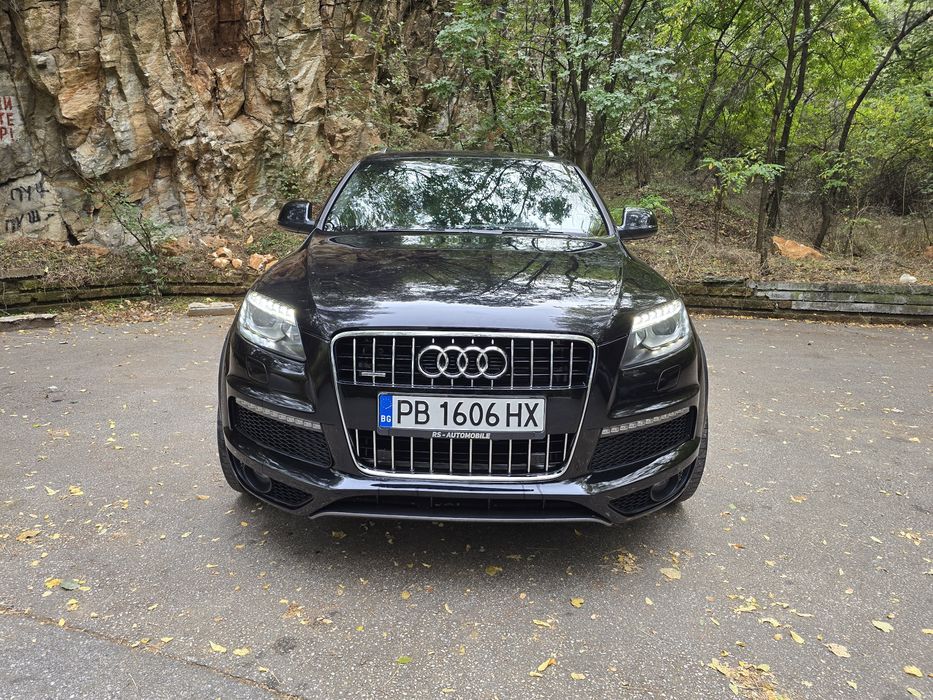 Audi Q7 4.2TDI фейслифт S-Line