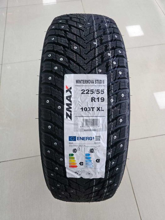 Новые зимние шины с шипами R19