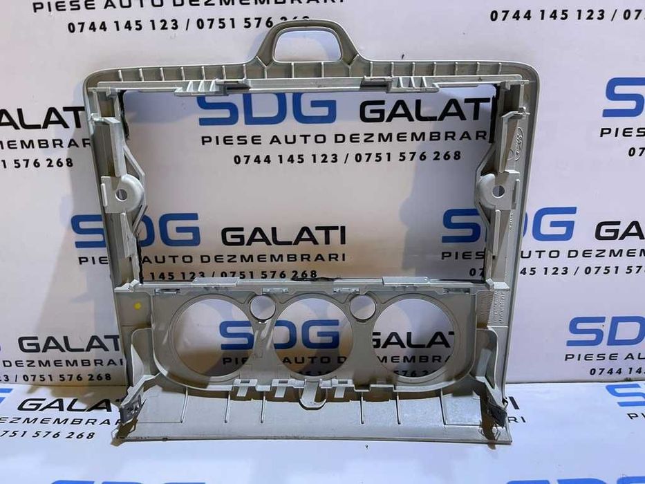 Rama Grila Ornament Consola Centrala Radio Climatronic Ford Focus 2 2004 - 2010 Cod 4M51-18522-ADW