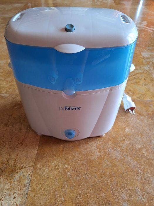 Vând sterilizator biberoane Dr Browns