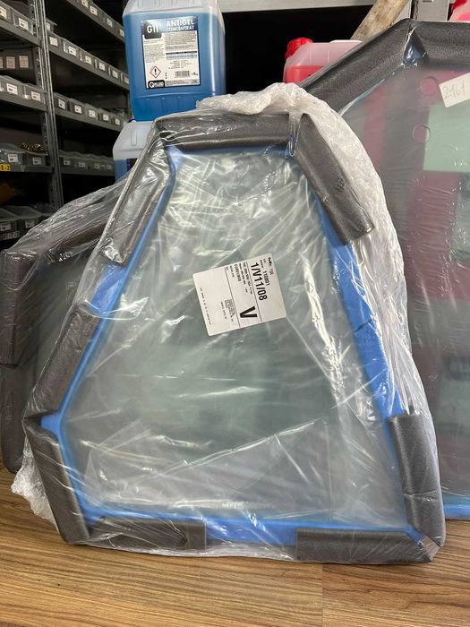 Geam lateral fiat / Geam cabin tractor fiat / geam lateral fiat