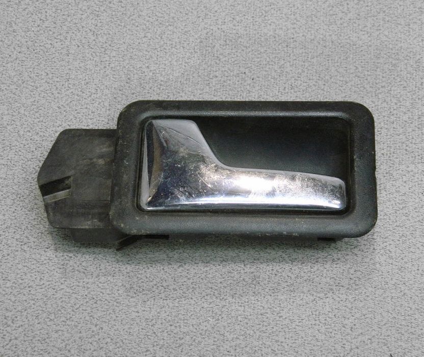 Ручка Ауди 80 Б3, Б4 левая и правая