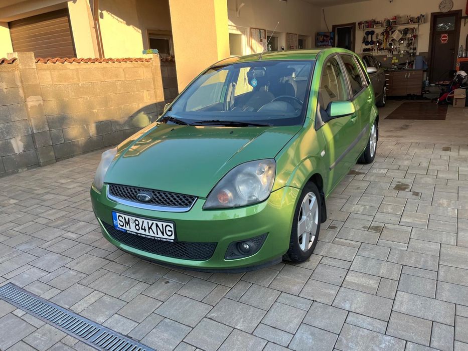 Ford Fiesta Ghia 1.4 DCI
