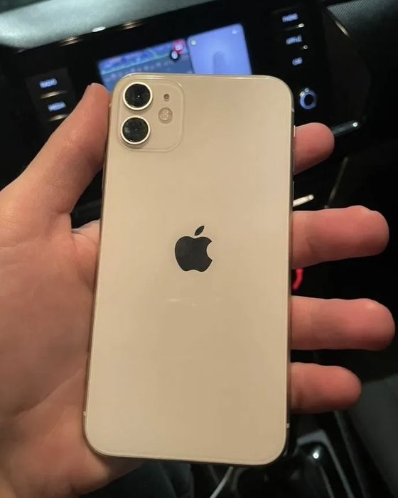Продам iPhone 11, 128 ГБ