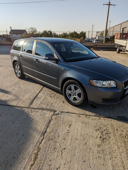 Vând Volvo V50 an 2011