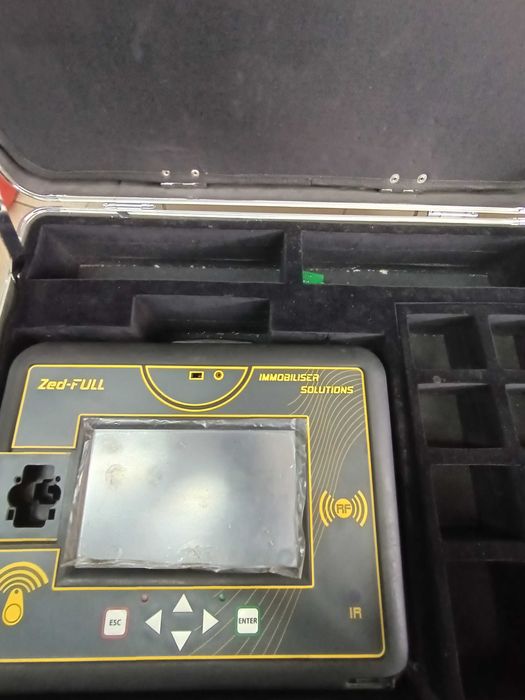 ZED-FULL Машина за Ключове