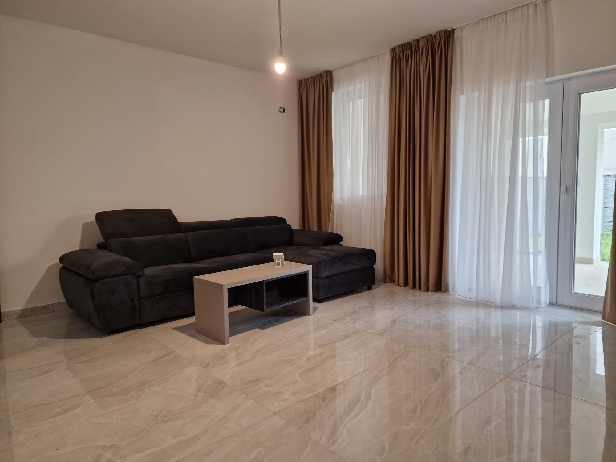 Duplex Giroc-Chișoda central, mobilat si utilat.