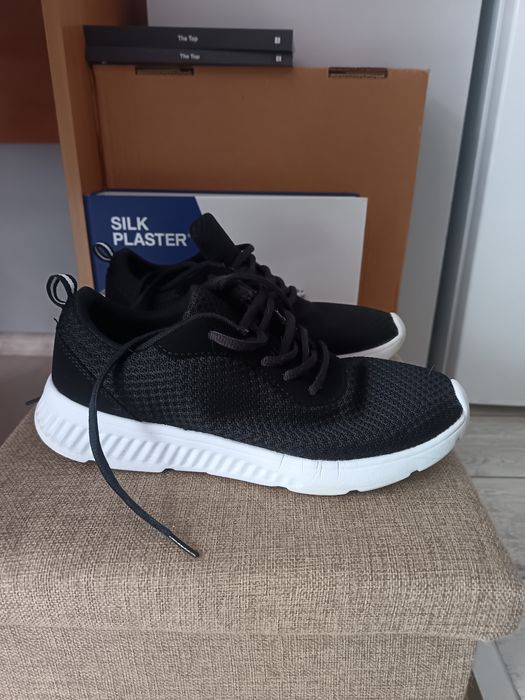 Дамски маратонки Vty черни