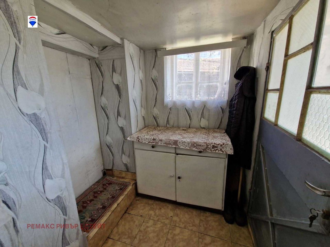 Продава се Къща в с. Тръстеник, Област Русе - 80 кв.м за 213 €/кв.м - Снимка #12