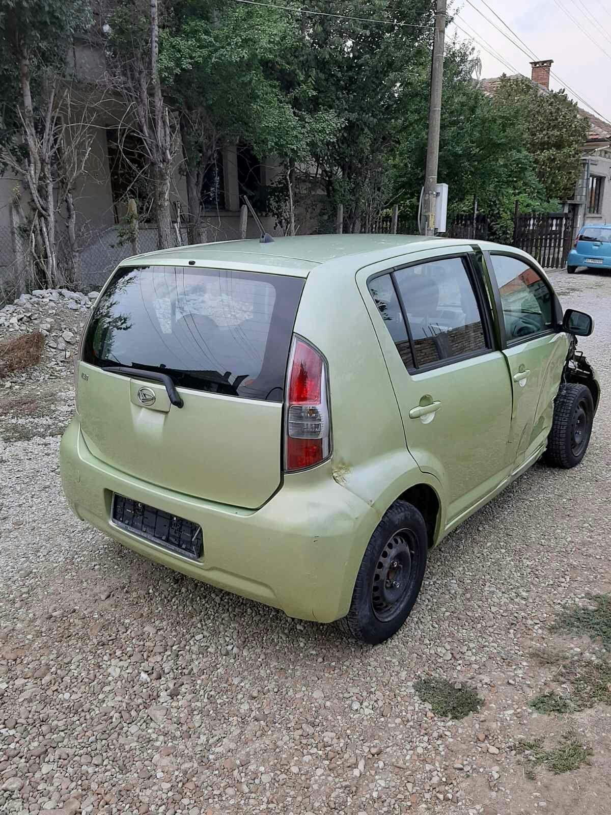 Daihatsu Sirion 1.3 на части