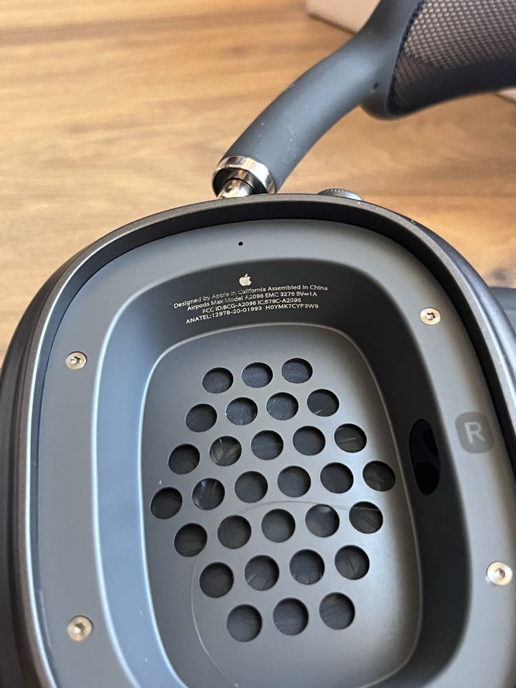 Airpods max apple
