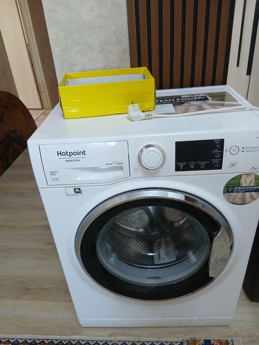 Продам стиральную машину