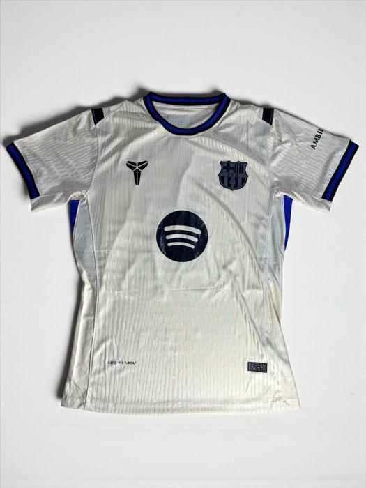 Tricou de Fotbal Fc Barcelona 25/26 Away Mamba ( Player Version )