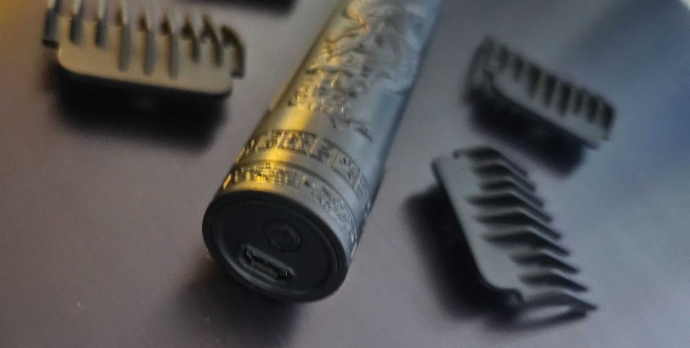 Машинка за подстригване и оформяне безжична с приставки