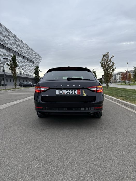 Skoda Superb 2.0 TDI  Sport Line Jante Led Automat Keyless Go ACC