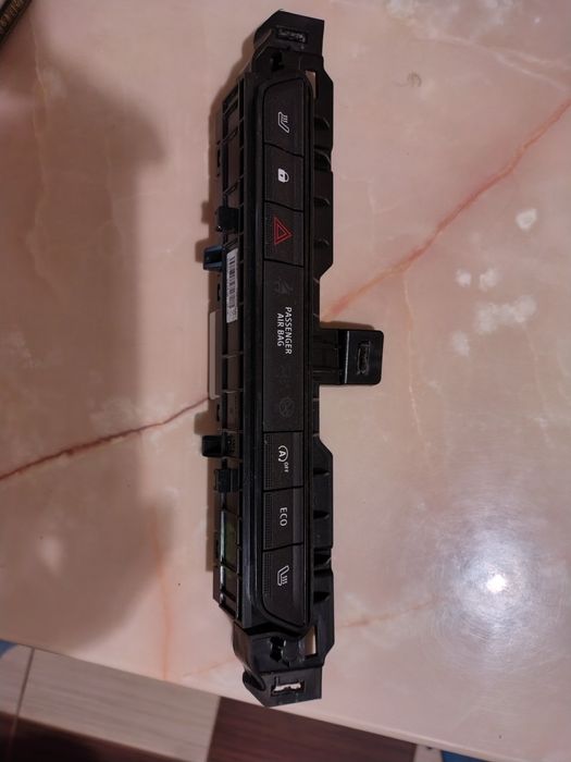 Consolă comenzi Logan 3