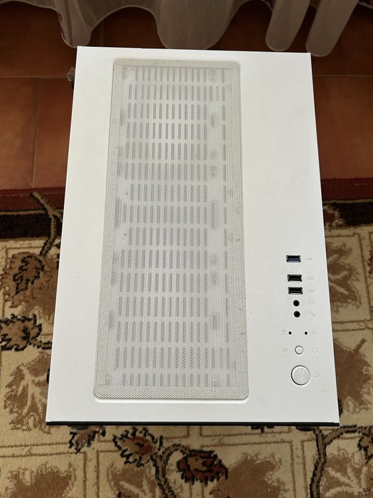 Pc Gamer cumparat anul trecut de la Emag