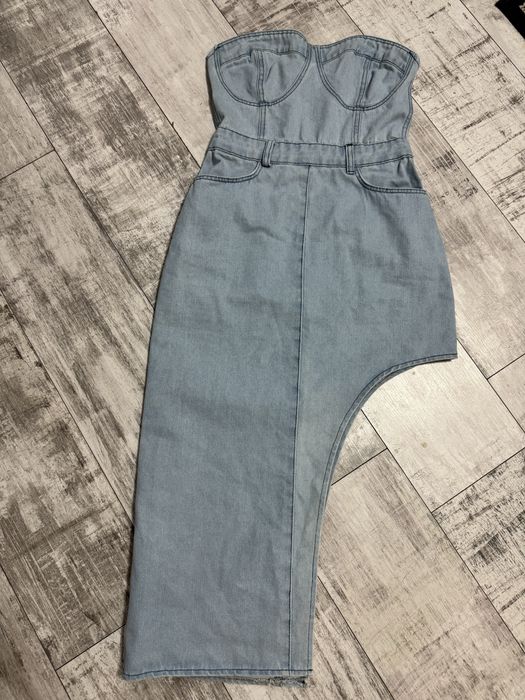 Асиметрична дънкова рокля- Нова!