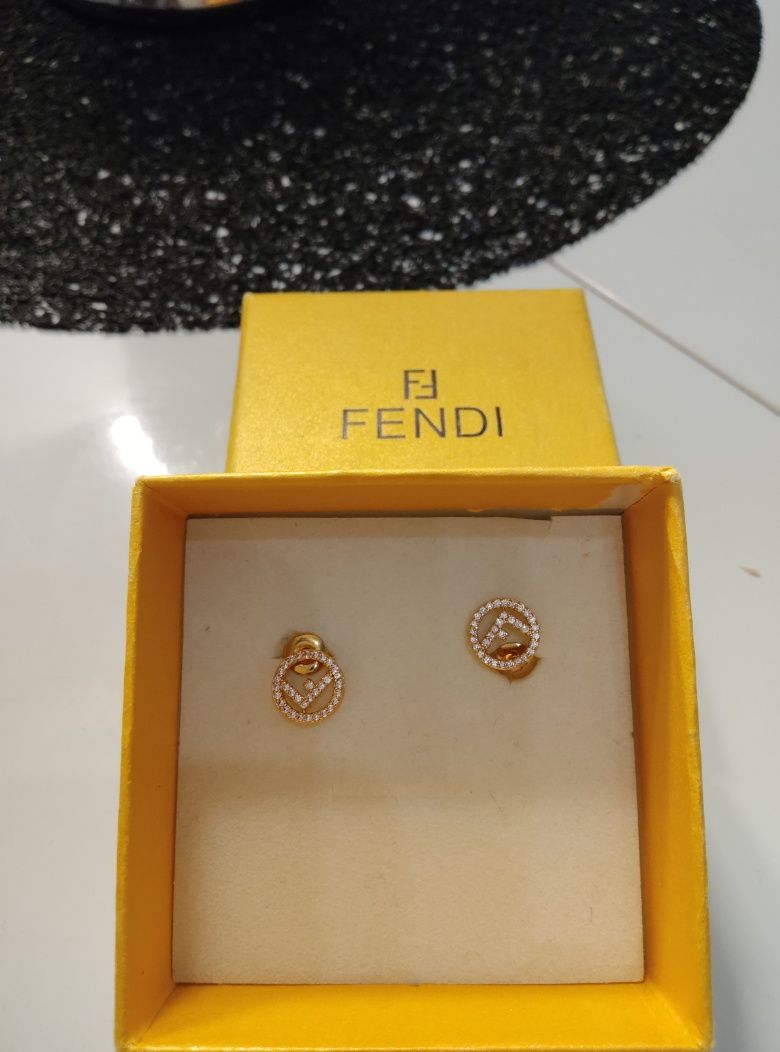 Fendi Обеци оригинални