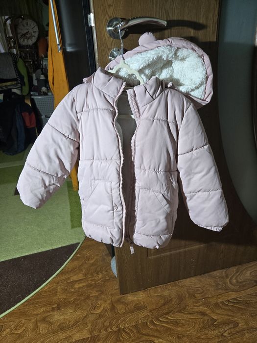 Vand geaca pentru iarna H&M, fetite, marimea 98