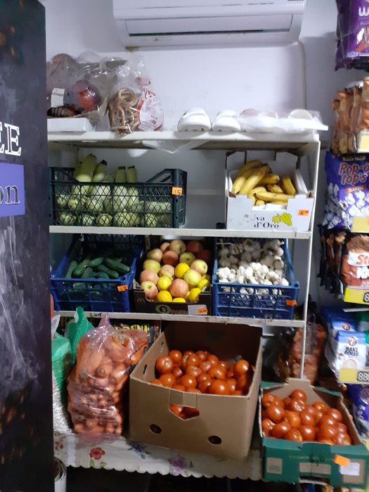 Vand spatiu comercial