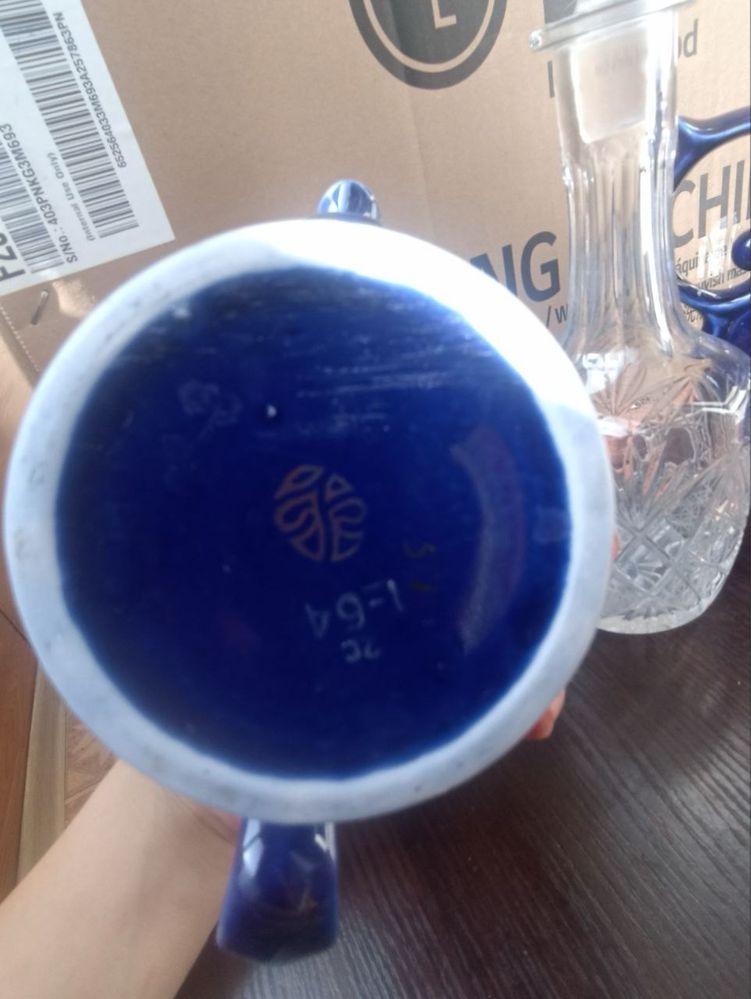 Продаю чайники стариные