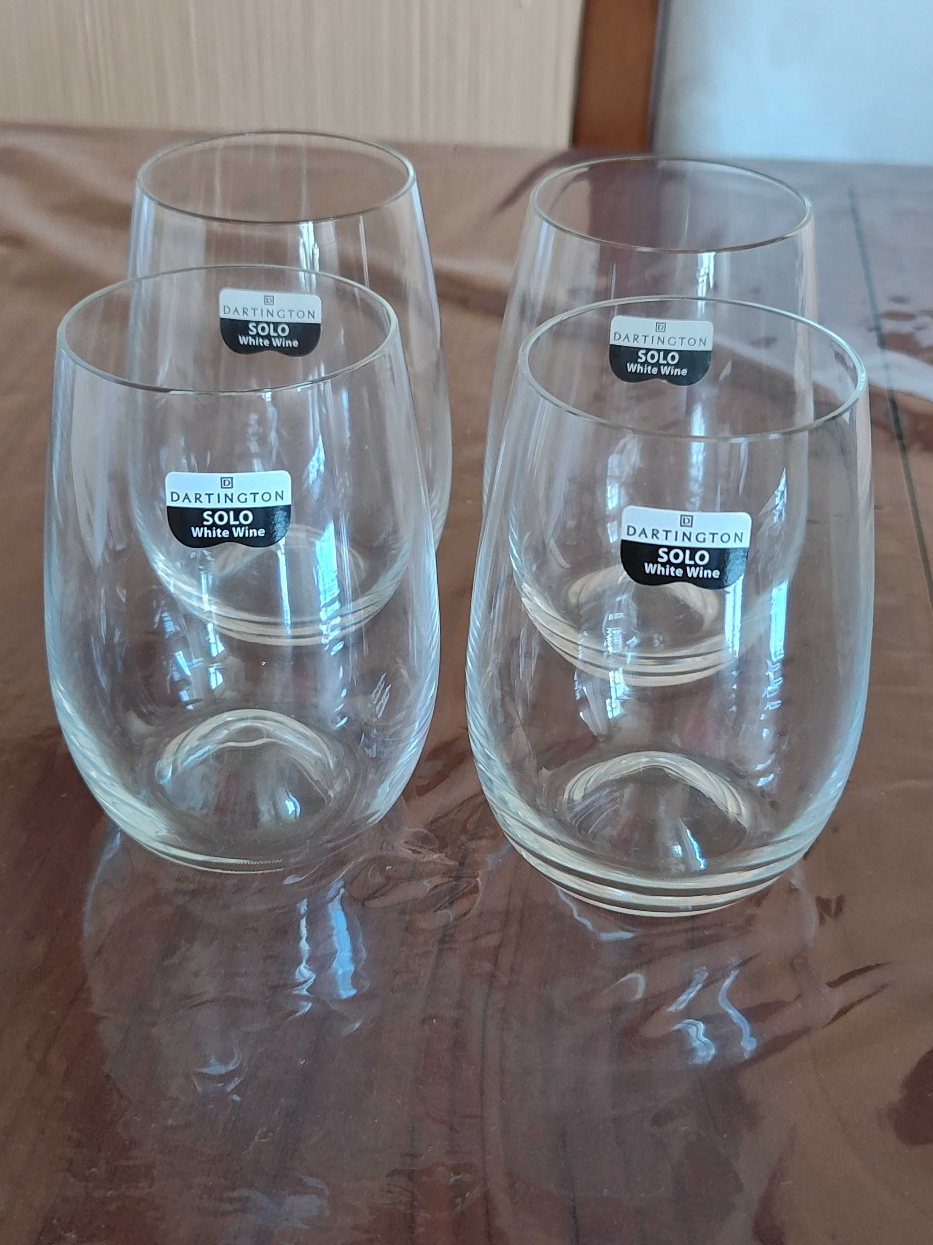 Четири кристални чаши за бяло вино от Dartington Solo