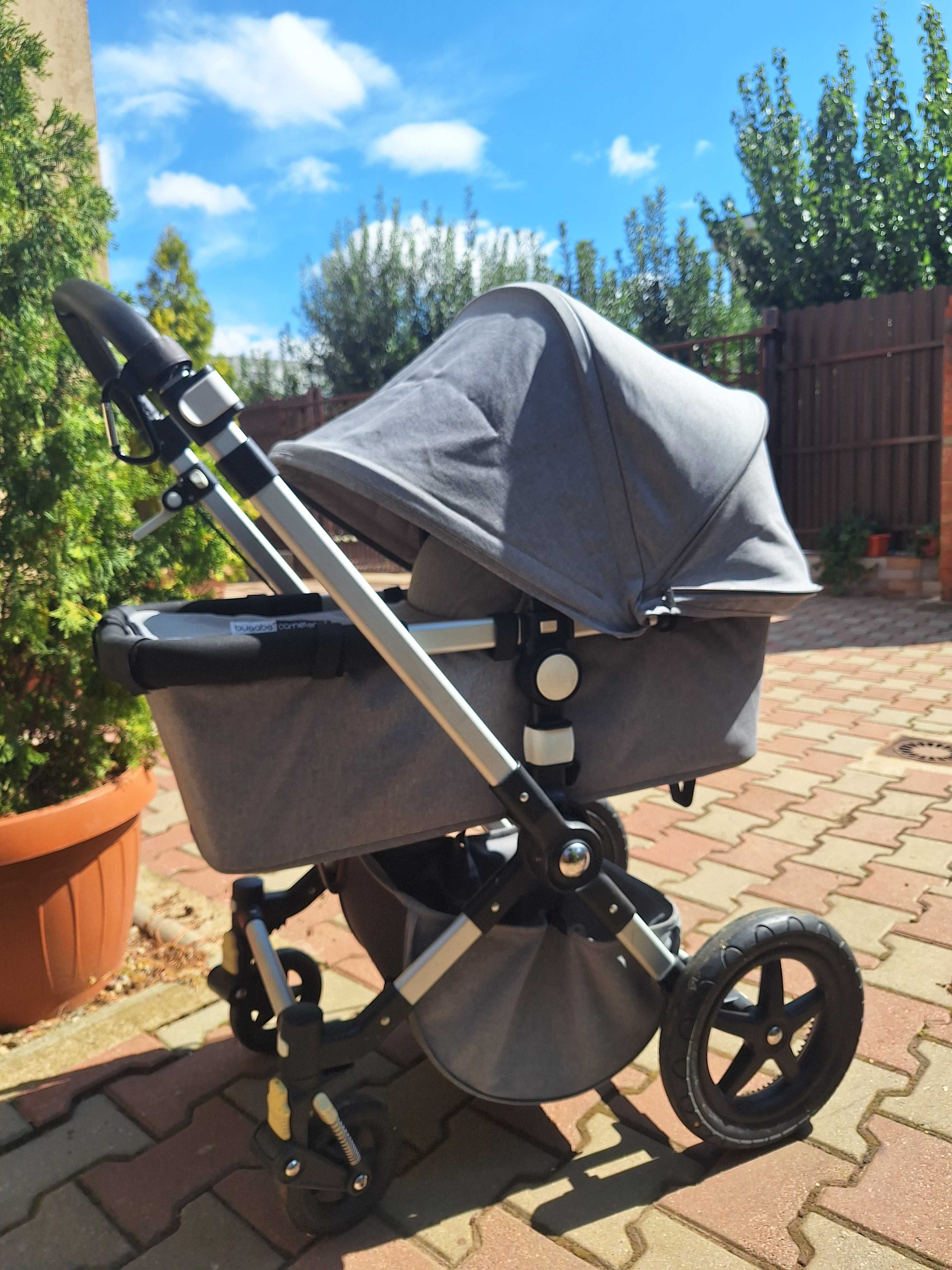 Carucior Bugaboo 3 in 1 cu multiple accesorii