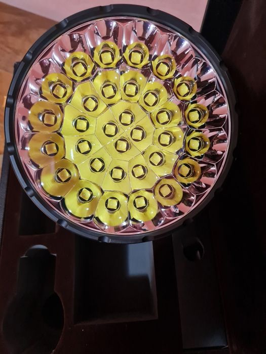 Lanternă imalent ms 32. 200.000 lumeni