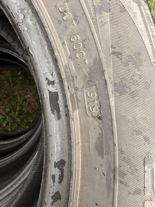 Anvelope iarna 225 55 16 nokian wr d4